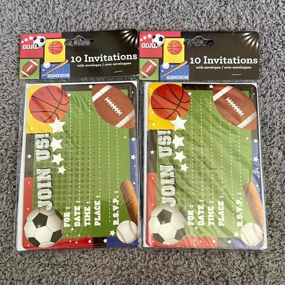Greenbrier 20  sports party invitations with envelopes included  NEW